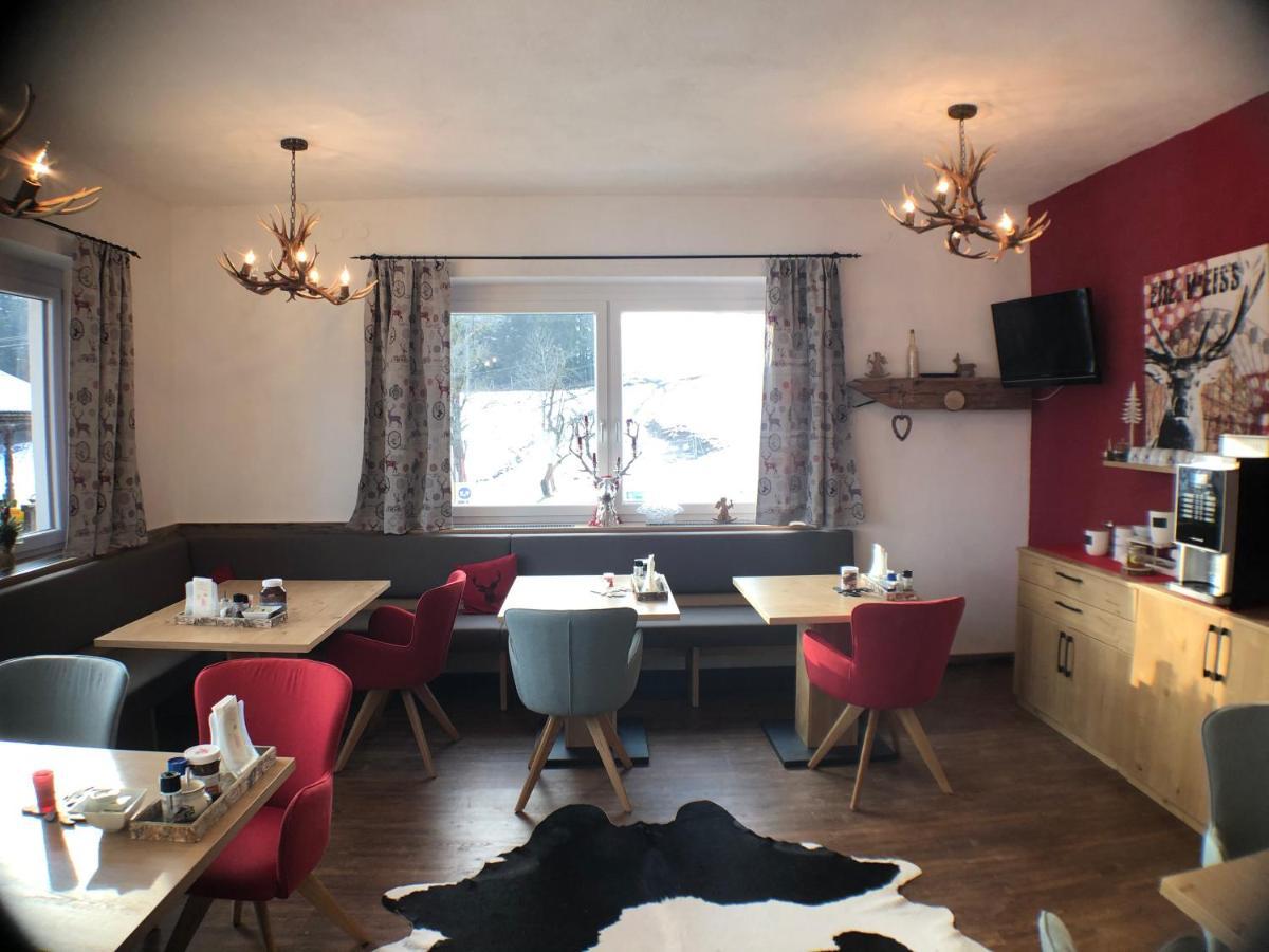 Hotel Berghof Haselsberger à St. Johann in Tirol Extérieur photo