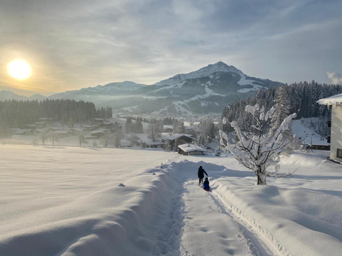 Hotel Berghof Haselsberger à St. Johann in Tirol Extérieur photo