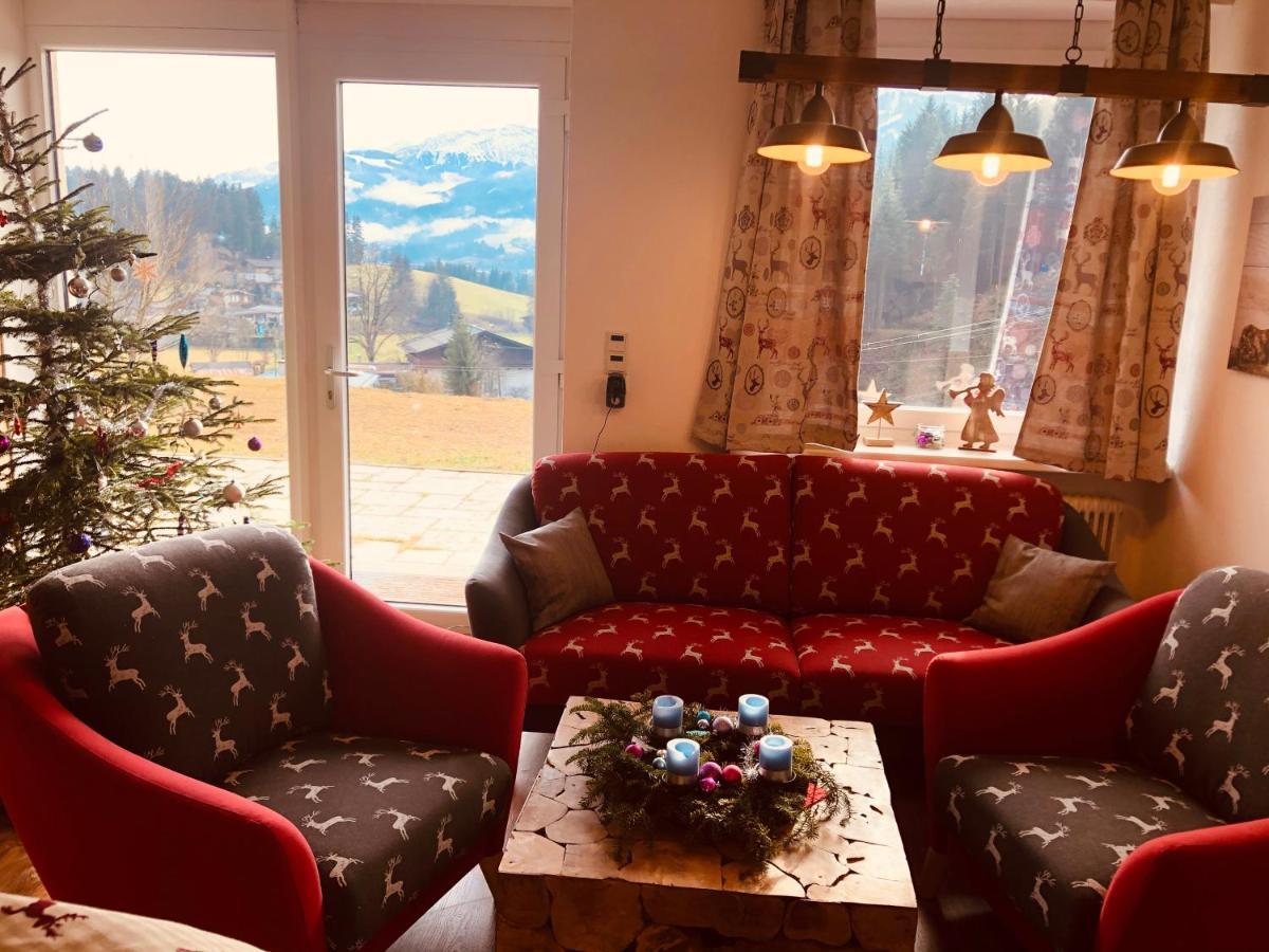 Hotel Berghof Haselsberger à St. Johann in Tirol Extérieur photo