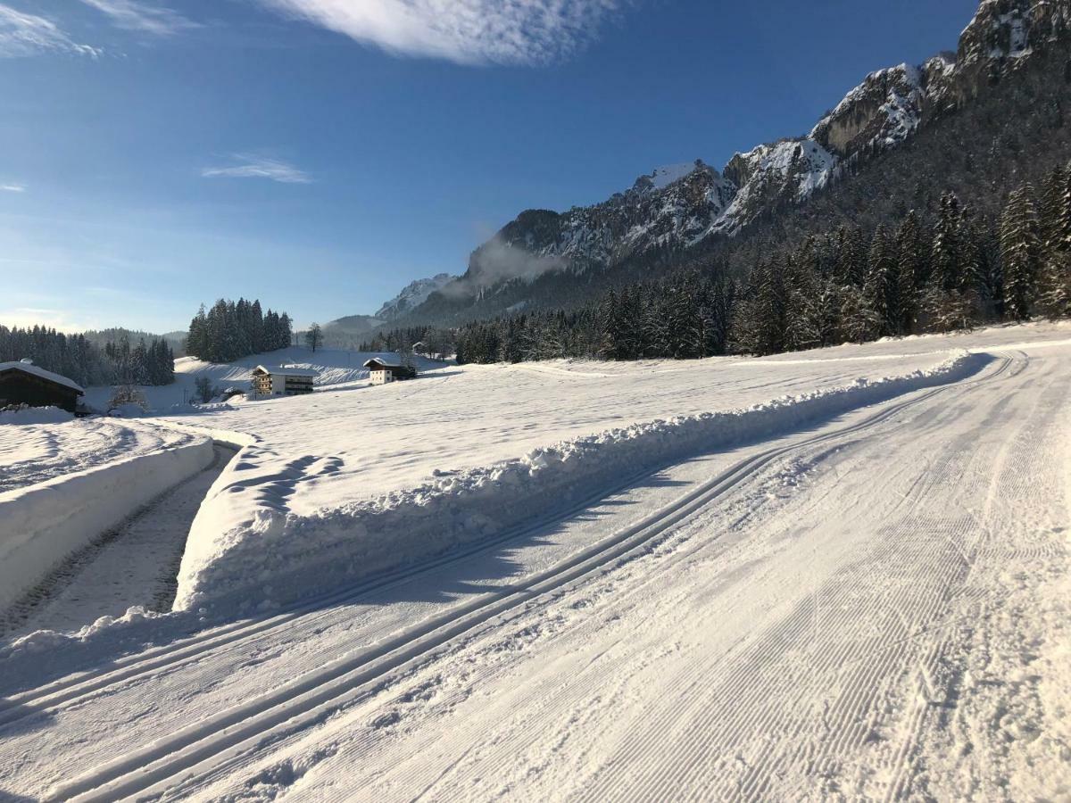 Hotel Berghof Haselsberger à St. Johann in Tirol Extérieur photo